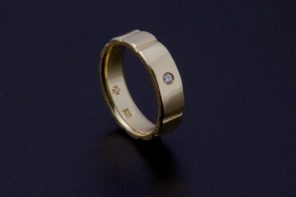 Rosenkranzring mit Brillant 0,03 ct.